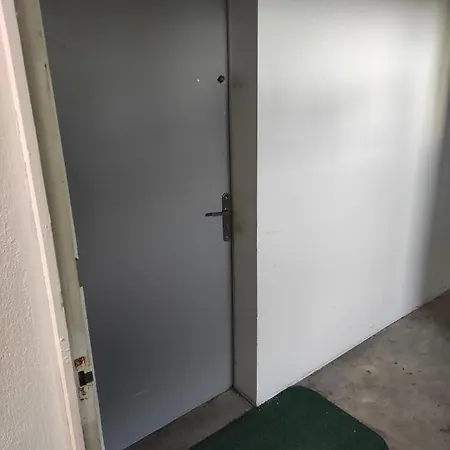 Appartement Logis Du Guelmeur: Appart Cosy 1 à St Marc - 37m2