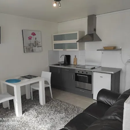 Logis Du Guelmeur: Appart Cosy 1 A St Marc - 37m2 Apartment *